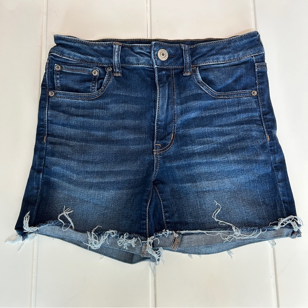 American Eagle Hi-Rise Midi Shorts Size 6